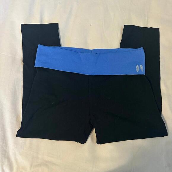 Victoria’s Secret Foldover Capri Pants - Picture 1 of 3